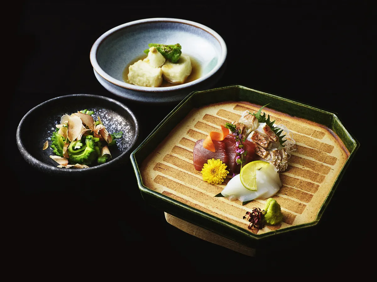 【6〜10名様 / 個室確約★接待・会食ディナープラン】飲み放題付き♪沖縄料理や季節の厳選食材が織りなす和食フルコース全7品★好アクセスな那覇市内の写真 2