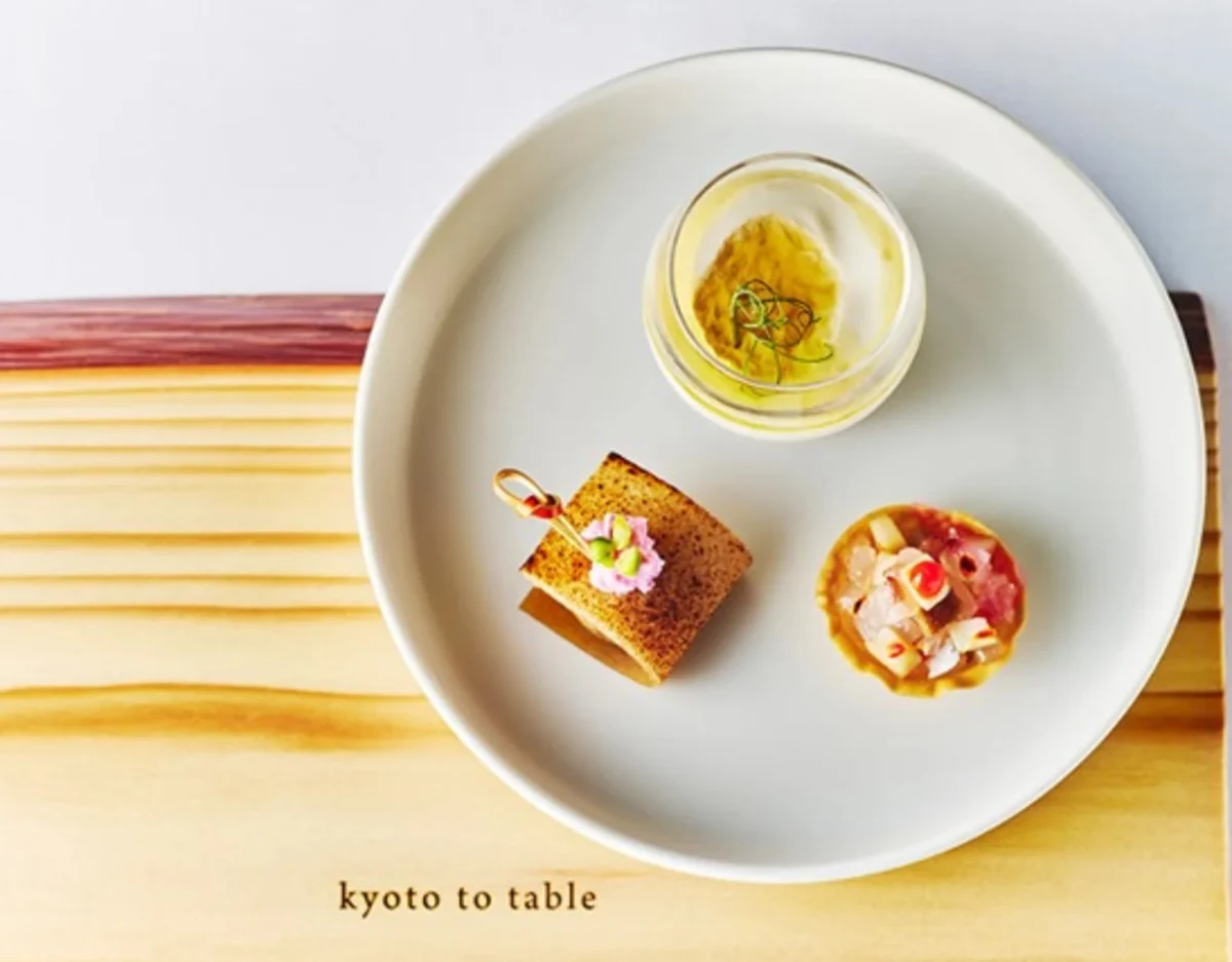 【平日限定／プロポーズディナープラン】ゆったり過ごす大人のプロポーズディナー★旬の京食材を使用した創作フレンチフルコース＋フリードリンク★季節のミニブーケ★プロポーズプランナーとの事前打ち合わせ付き 料理