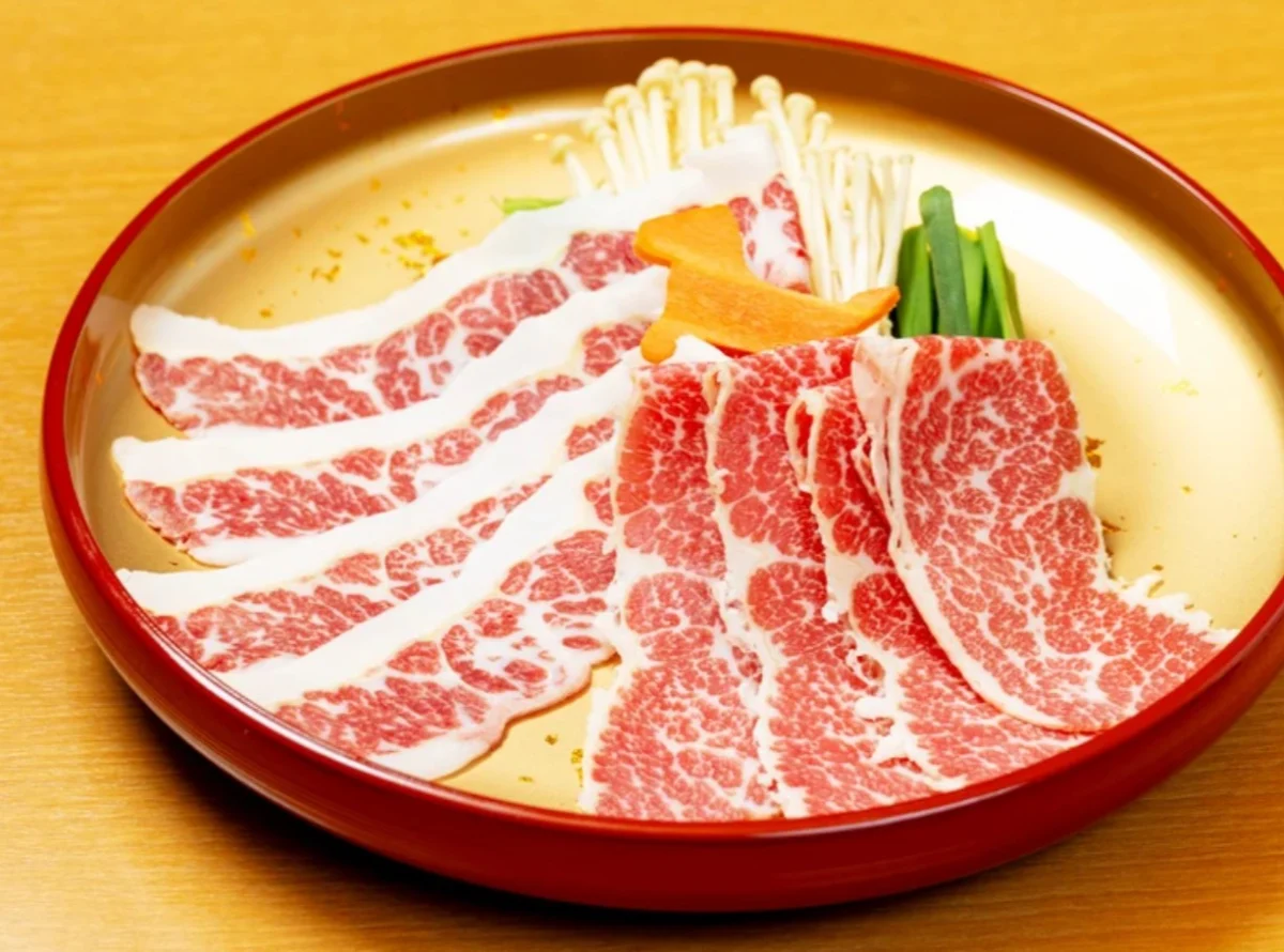 桜～sakura～コース / 当店自慢！桜焼肉や桜鍋などの馬肉料理やお寿司などを堪能する全8品コース 7