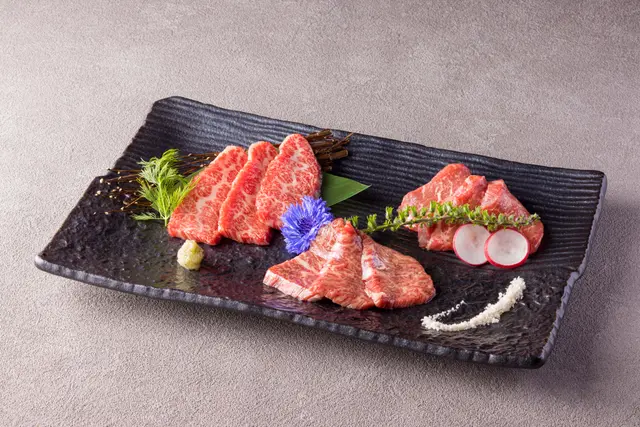 黒毛和牛焼肉や焼きしゃぶを堪能する贅沢な祝宴コース
