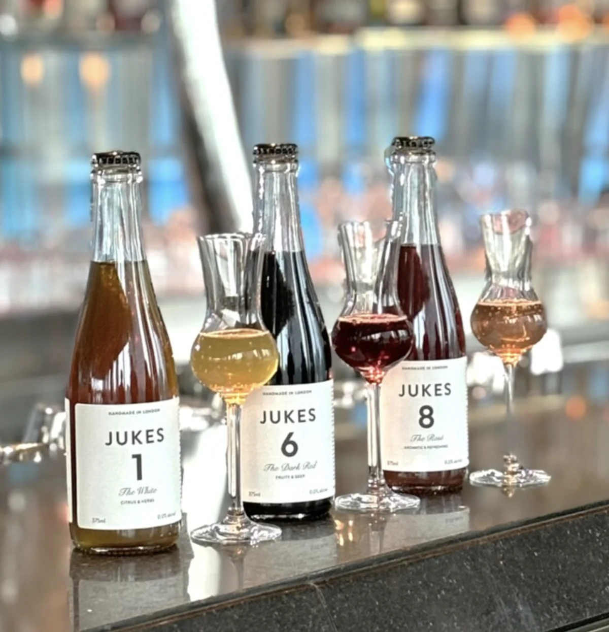 乾杯用ノンアルコールドリンク“Jukes”