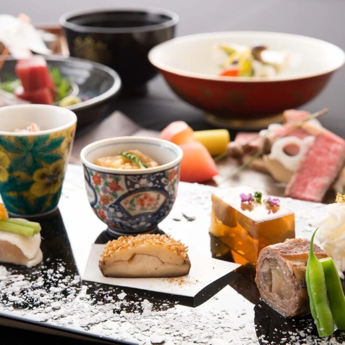 【12月24日・25日限定★個室確約クリスマスディナープラン】旬の食材を味わう懐石全7品＆乾杯シャンパン付き★新宿の中心で、大切な人と心温まるクリスマスを 料理
