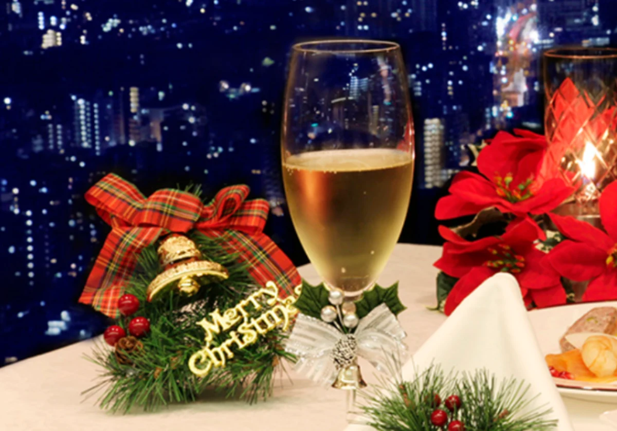 【個室確約★12月24日・25日限定 / クリスマススディナー】豪華全6品ディナーコース+乾杯シャンパン&花束★お土産のフルワインボトル付き★サンシャイン60の天空個室で過ごす聖夜の写真 4