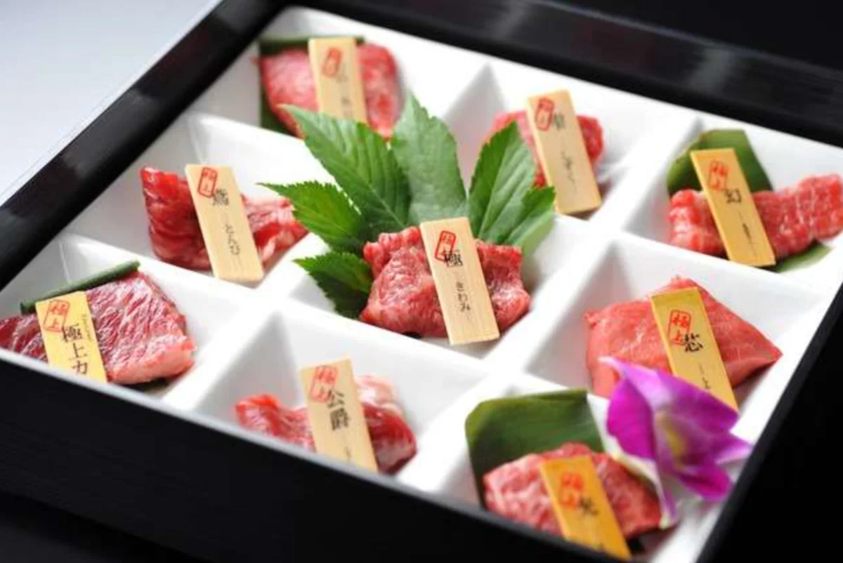 【最大28名まで×個室確約×大人数でのお祝いプラン】飲み放題付★仙台牛の最高峰“伊達の黒”を贅沢に×宮城の恵みと堪能！極上焼肉コース×メッセージ付きプレート★仙台駅近！心に刻む華やかなひとときを 料理