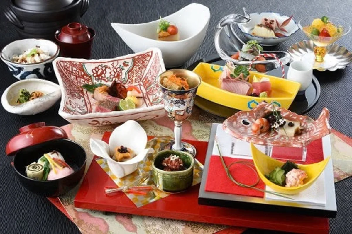 季節の懐石料理