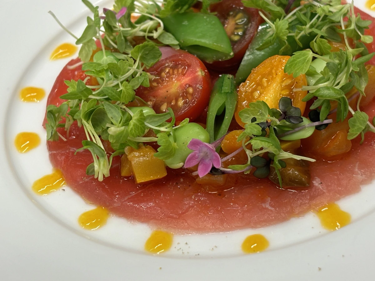 オマール海老と黒毛和牛の溶岩石ステーキを堪能する贅沢フレンチコース＋乾杯スパークリングワイン 3