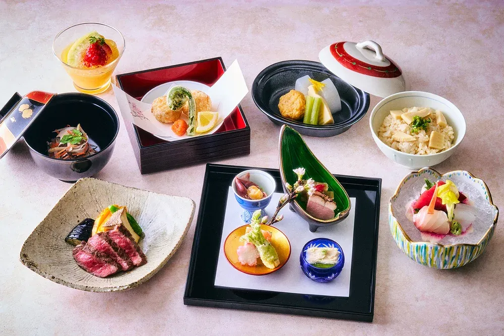 【金土日祝限定★ホテルオークラ東京ベイで記念日・誕生日祝い】旬食材を使用した月替わりの会席全8皿【旬彩会席】+メッセージ入りチョコプレート&記念撮影の写真 3