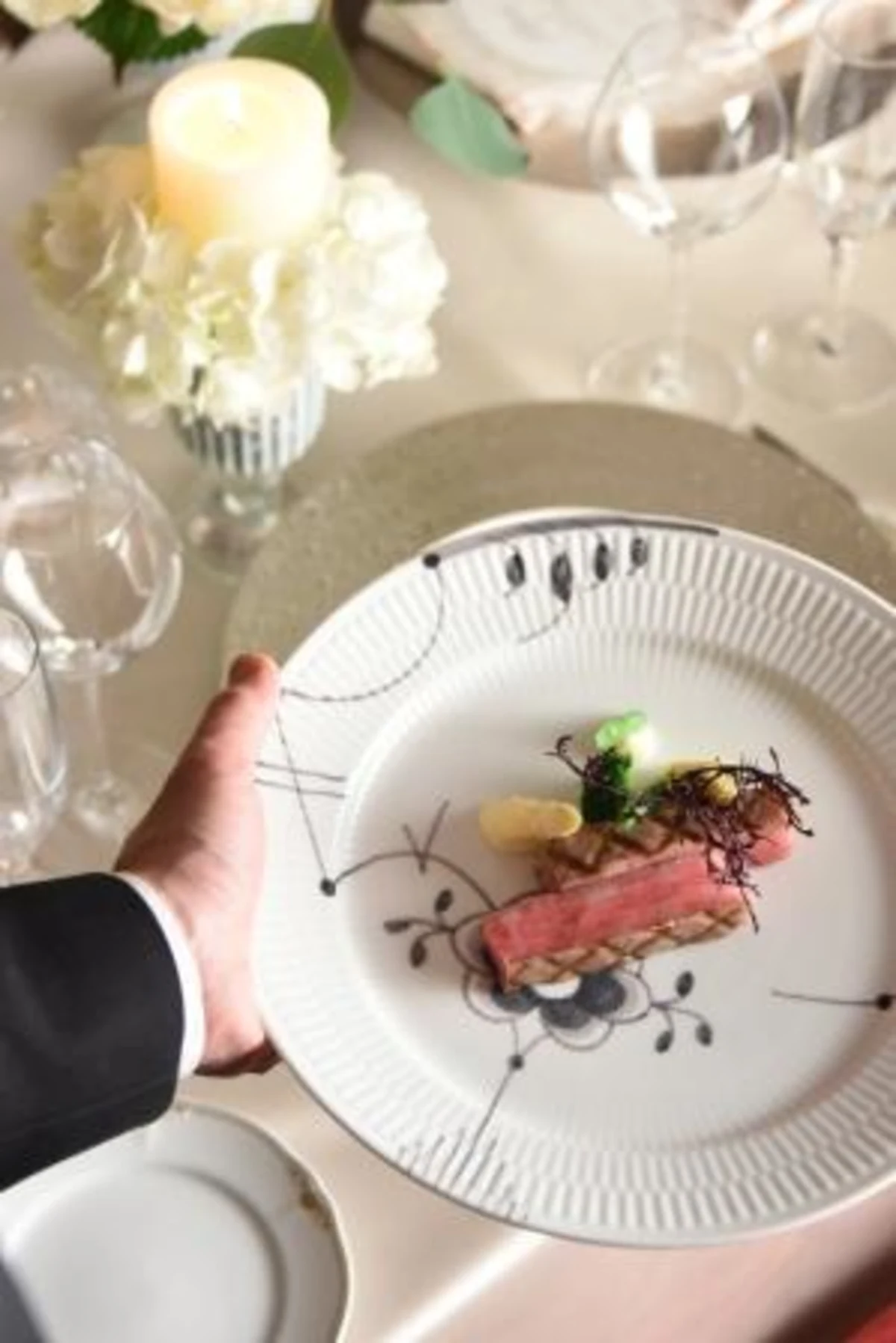 Anny限定【アニバーサリープラン】本格フレンチフルコース＋乾杯スパークリング＋メッセージ付きプレート＋ケーキ＋記念撮影★季節の旬素材を使ったフレンチで記憶に残る記念日を★ 4