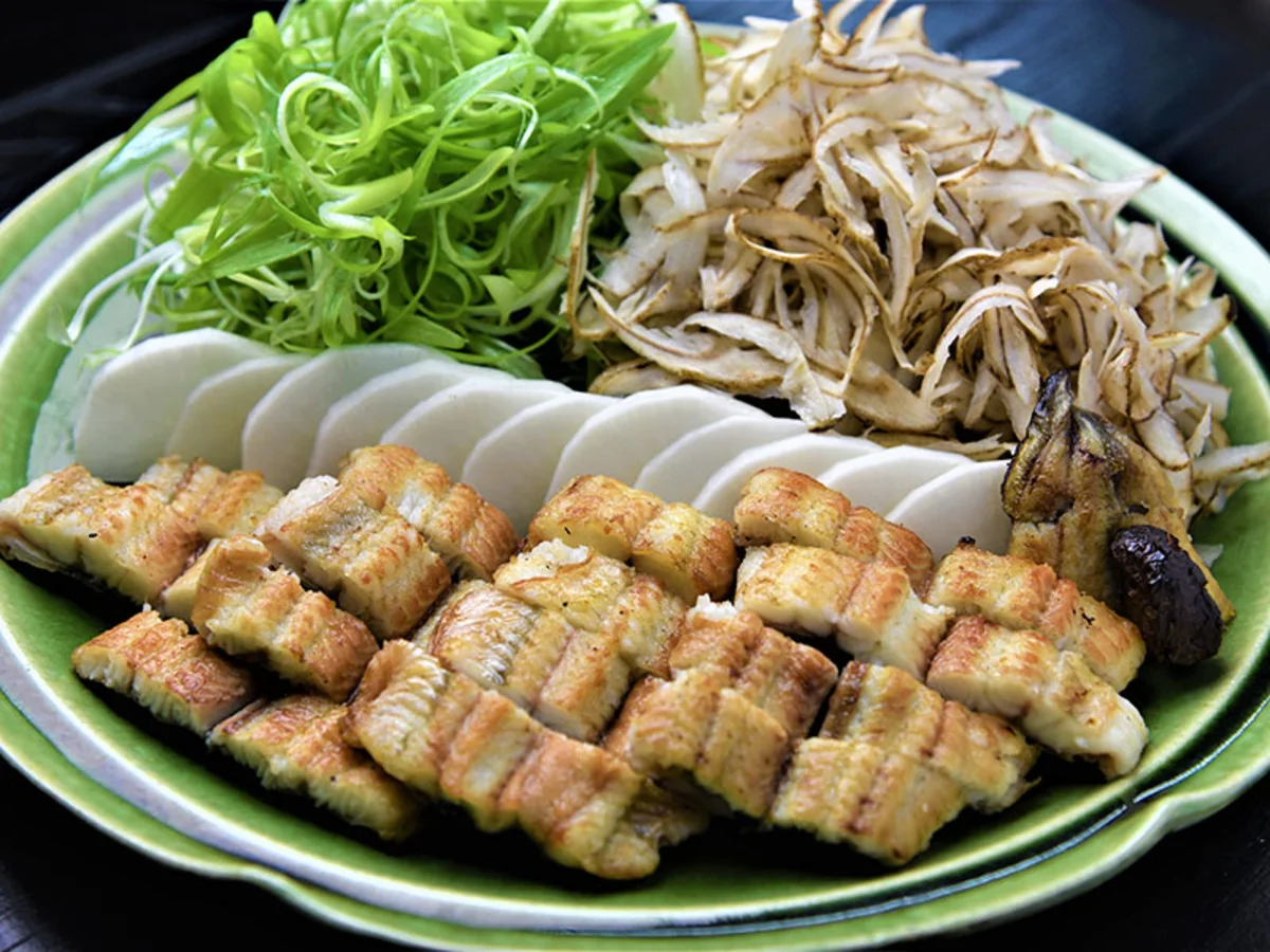 「うなぎ」をメインとした豪華ランチコース | 【個室確約 / 還暦・ご長寿プラン】うなぎ大鍋ランチコース全5品+乾杯ドリンク★三千院や寂光院が佇む京都大原でお祝い★