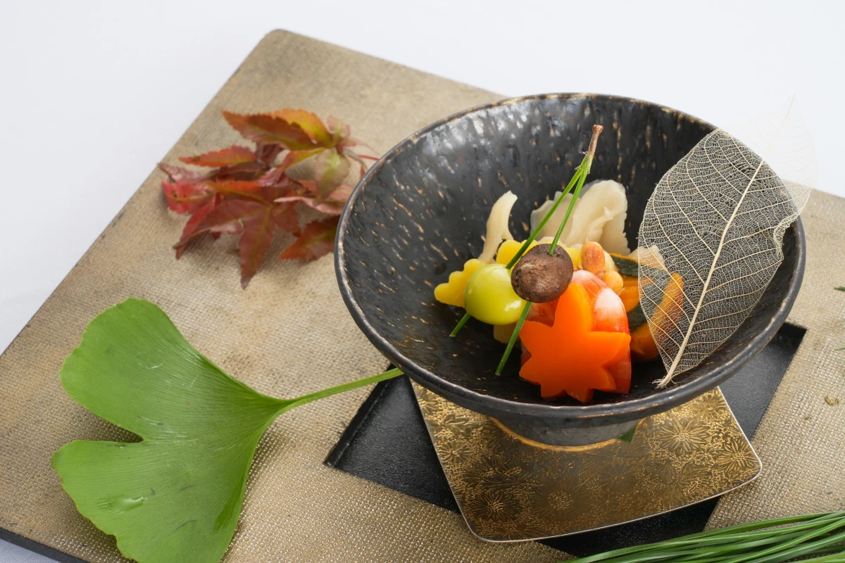 【個室確約 / ご長寿お祝いプラン】賀寿懐石コース全9品＋自家製生ケーキ＆乾杯酒 6