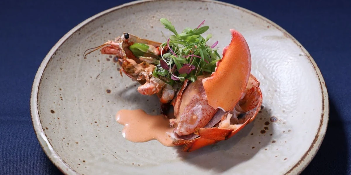 【Menuスペシャル】季節の食材とオマール海老やアワビ等豪華食材をふんだんに使ったフルコース全10品＋メッセージ付きプレート 3