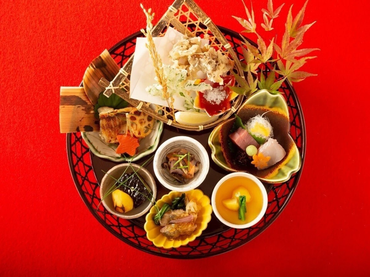 お食い初めお祝い会席全9品 1