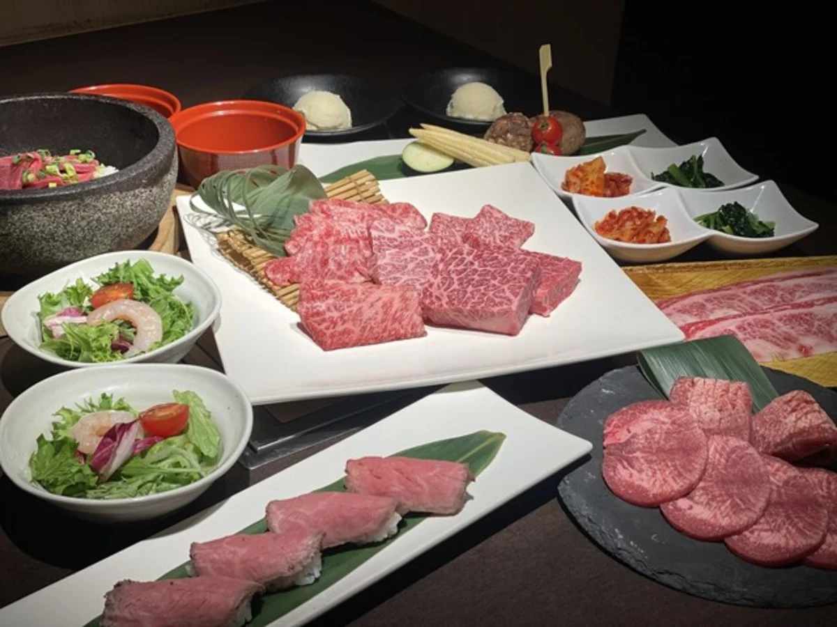 【個室確約 還暦・ご長寿プラン】全10品焼肉ディナー＋飲み放題＋メッセージプレート★仙台駅至近★ 1
