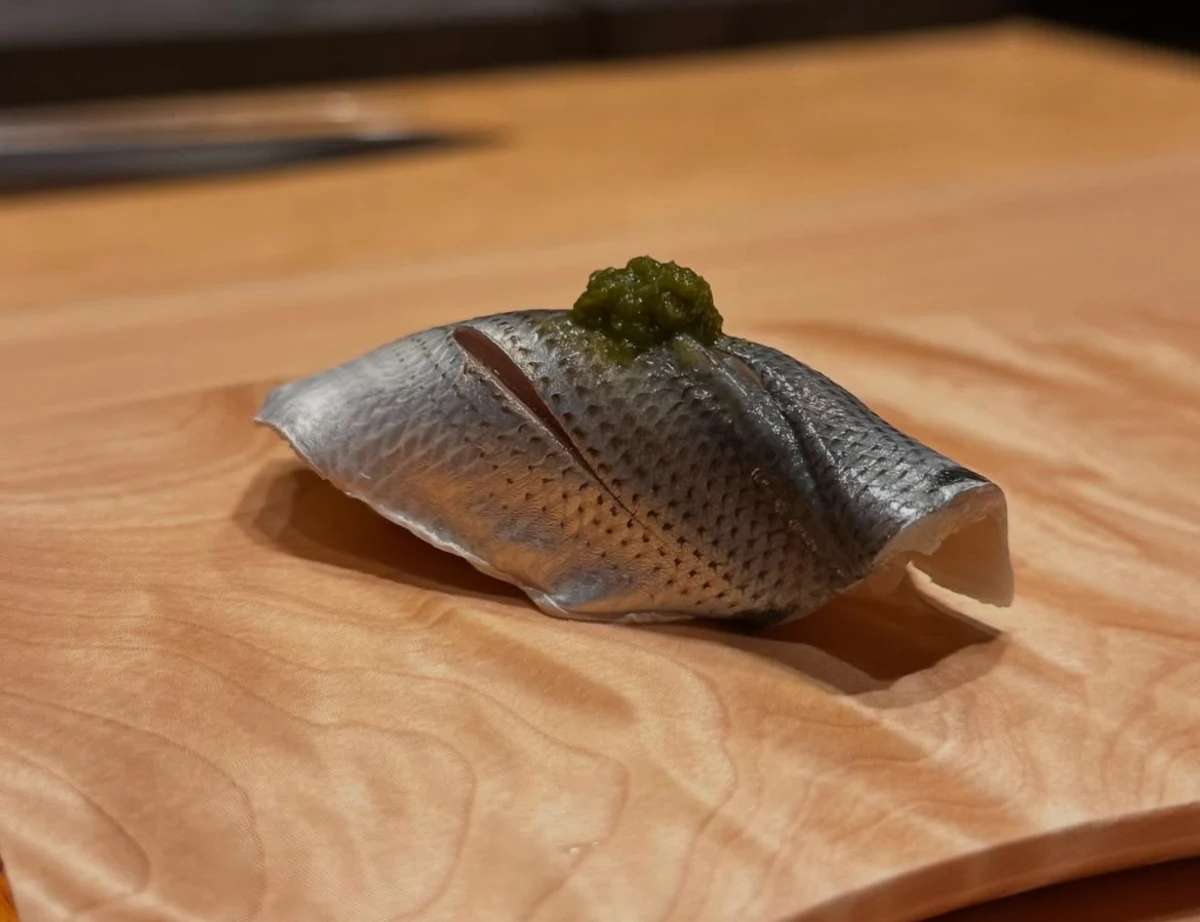 【東京タワーの見えるカウンター貸切×顔合わせプラン】エスニック風の創作鮨などの全15品コース★虎ノ門ヒルズ駅直結の好立地で新しい門出をお祝い 9