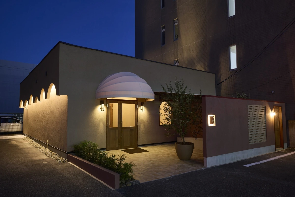 【個室確約 プロポーズディナープラン】厳選食材で織りなす贅沢フレンチコース~Menu Diner de l’azure~全7品+乾杯酒+バラ12本付き★お二人だけのプライベート空間で心温まる特別な夜を★豊田駅至近!アクセス抜群な隠れ家フレンチの写真 3