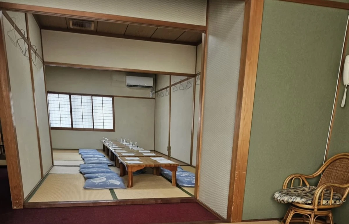 【個室選択可 アニバーサリーランチプラン】全国各地の旬物を豊富に使用した6〜9品の会席コース★草津の老舗寿司屋で落ち着いたお祝いのお食事を 座席