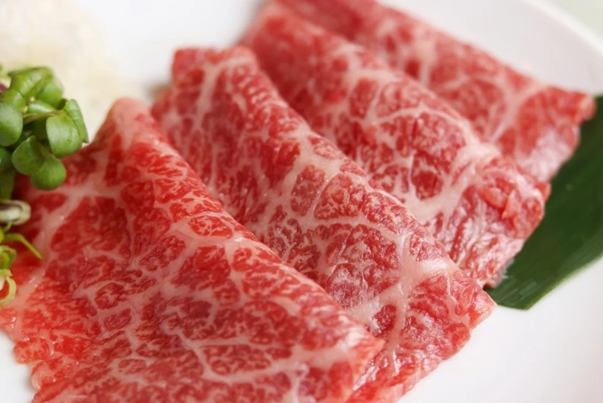【満喫コース全13品】上タンや特選リブロ―ス、特選赤身の焼きしゃぶや炙り牛トロ寿司を堪能＋飲み放題 4