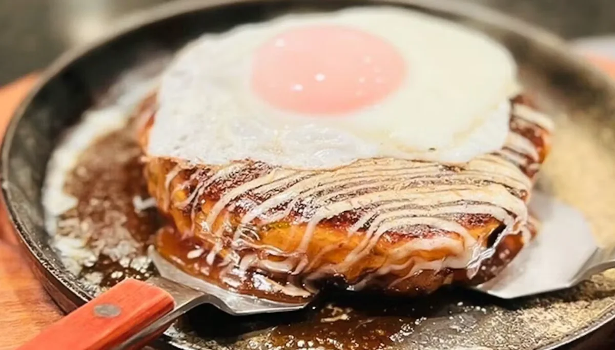 【最大6名様】大阪・北新地で鉄板焼きの長寿お祝い！お好み焼きや厳選黒毛和牛を味わえる豪華ディナーコース＋1ドリンク★カウンター席で家族・友達・同僚と祝福！の写真 4