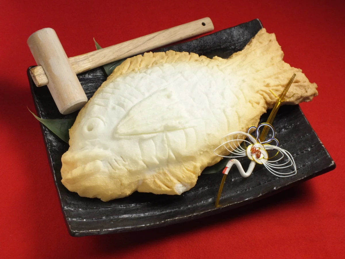 鯛の塩釜焼き