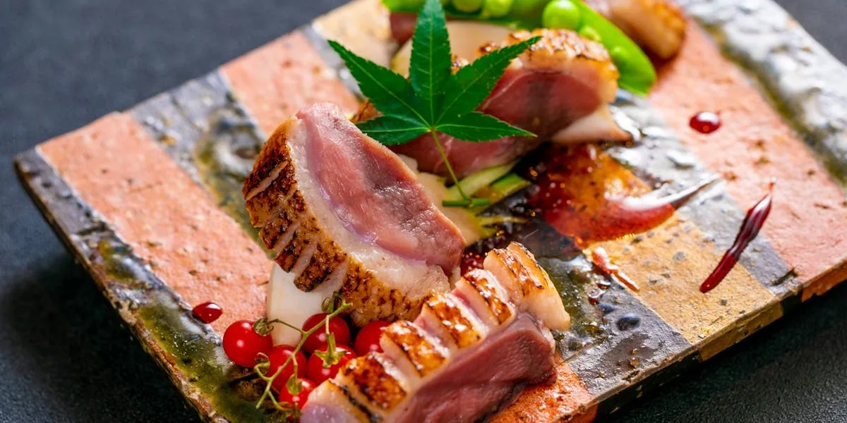 【個室確約 接待・会食プラン】和食フレンチ全9品【楓】＋乾杯ドリンク＋メッセージプレート★淀屋橋の隠れ家で季節の逸品と日本酒を堪能★ 料理