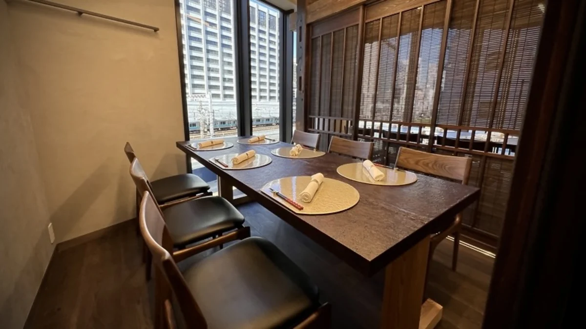 【4〜12名様 / 個室確約★ご結納・ご両家お顔合わせプラン】美食の饗宴〜とろけるような舌ざわり★選べる神戸牛A5ステーキコース〜銀座の名店でご両家の晴れやかな門出を 座席