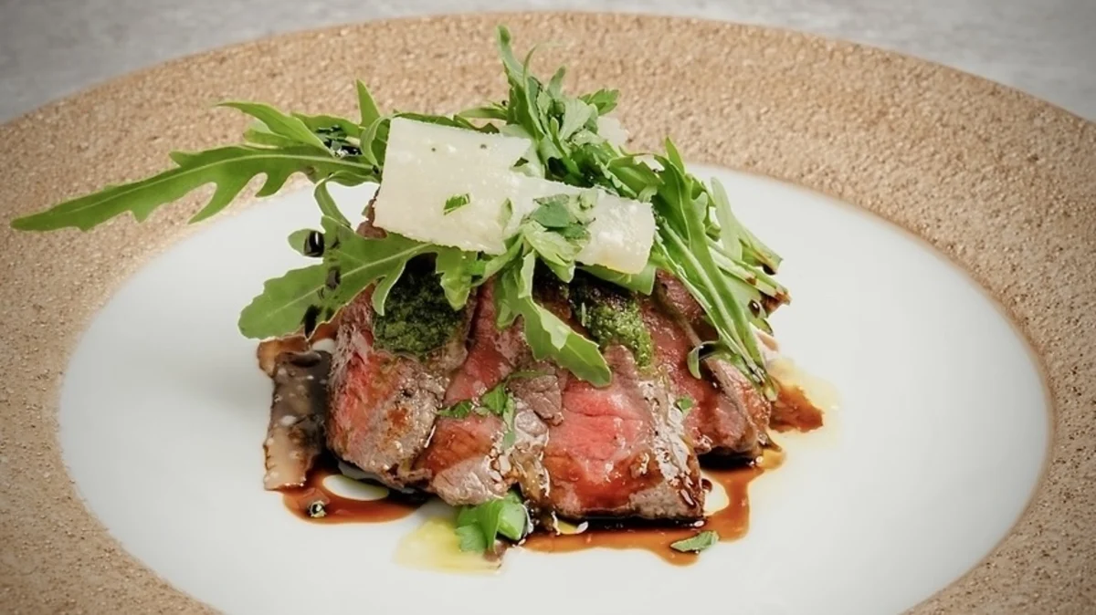 【最大8名様 / お祝いランチプラン】イタリア料理界の巨匠・片岡護シェフ監修〜お好みに合わせてパスタを選べる★絶品イタリアンコース+メッセージ付きプレート★とっておきのお祝いシーンを華やかに彩る極上の美食体験〜元町駅徒歩5分の写真 2