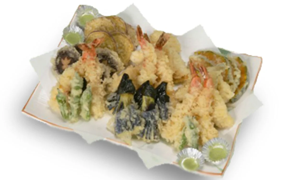 鯛姿焼やお造りを含む全11品の結納膳 3