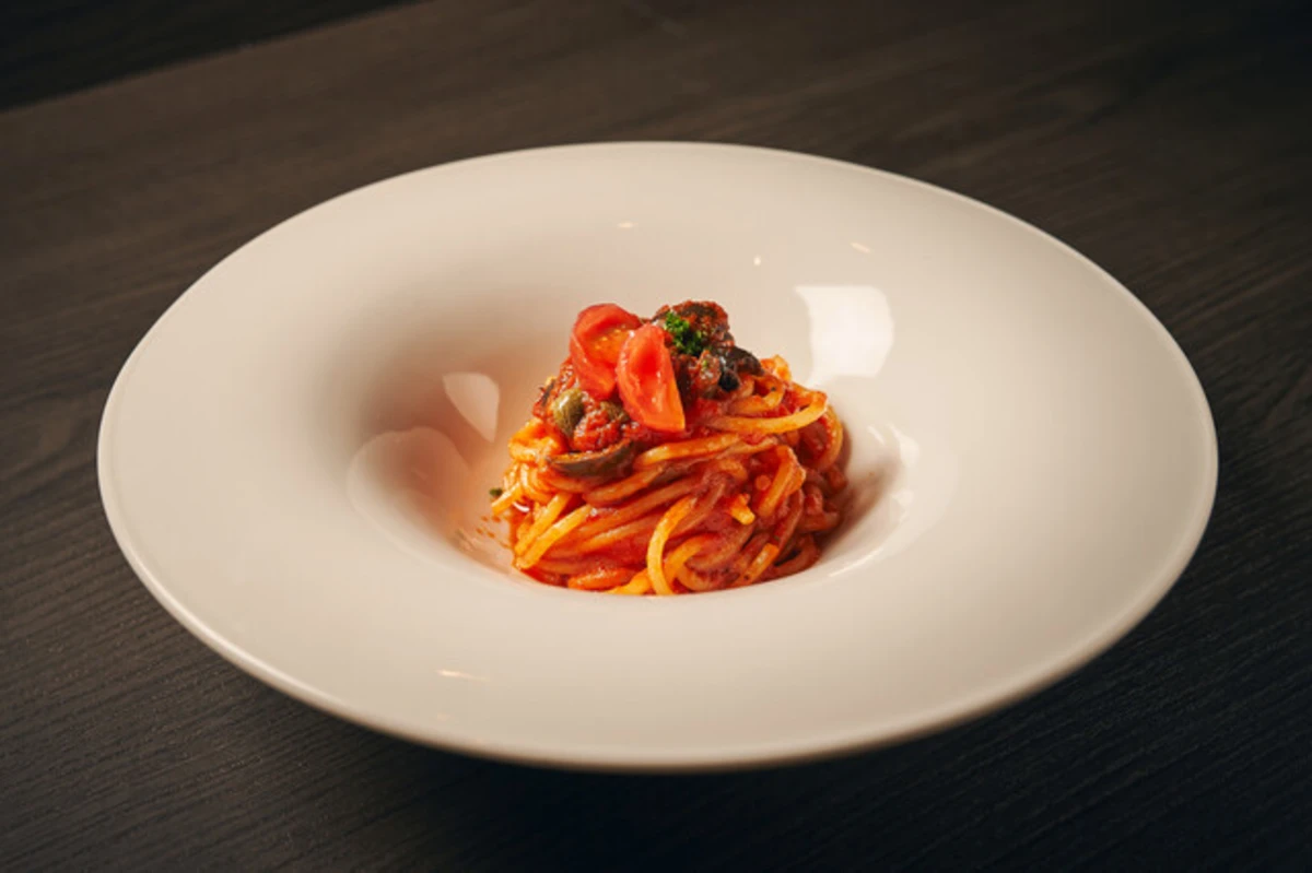 A5ランク和牛の贅沢鉄板焼きを中心とした本格ランチコース | 【ビジネス/ハレの日ランチに最適な個室確約】A5和牛やポタージュを堪能する上質な接待・会食/ご両家お顔合わせプラン