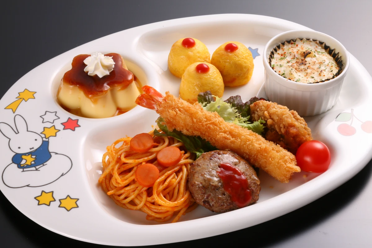一生に一度の七五三のお祝いに、お子様お祝い膳1名分をプレゼント | 【個室料無料】東総豚のしゃぶしゃぶを含む全9品の極上和食会席 ★お子様お祝い膳1名分無料★ホテルグリーンタワー幕張で七五三をお祝い!