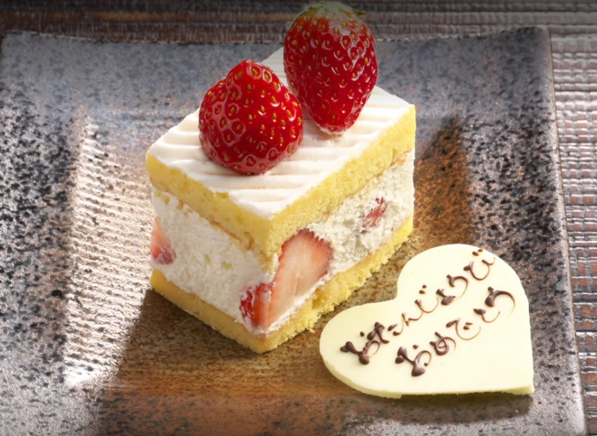 【メッセージ付ミニケーキ＆スパークリングミニボトル付】ご長寿祝いディナー★名物特選鍋を味わう全7品の写真 5