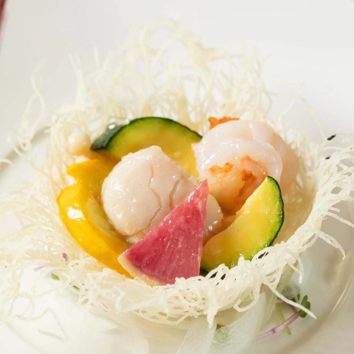 【豪華食材を使った中華コース】乾杯スパークリングワイン＋メッセージプレート＋空中庭園展望台チケット付き 2