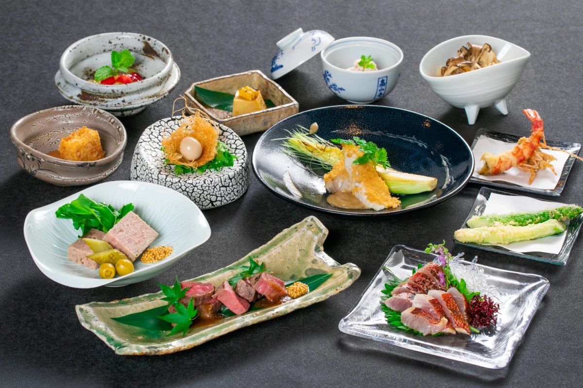 【淀屋橋の完全個室確約】結納・顔合わせプラン★【楓】選べるメイン！全9品和フレンチコース＋乾杯ドリンク＋デザートプレート付き★ 1