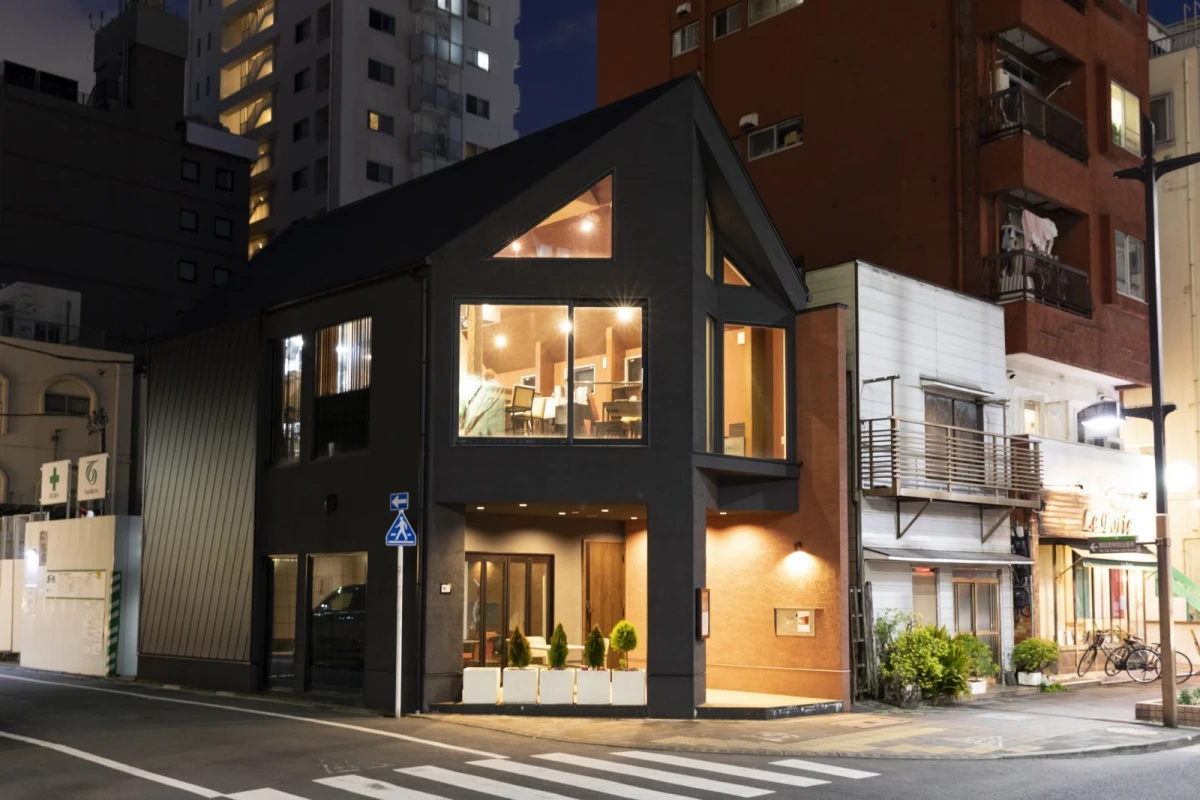 おしゃれな一軒家で味わう、シェフこだわりの逸品 | 【最大8名個室確約×鉄板焼き×顔合わせディナー】A5山形牛ステーキ含む全8品★蒲田の隠れ家鉄板焼きで新たな門出をお祝い〈ゆかりコース〉