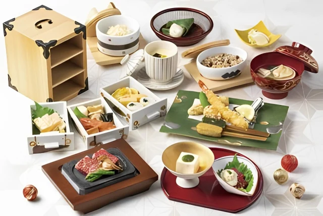 日本の伝統と四季を織り交ぜた心あたたまる創作懐石料理
