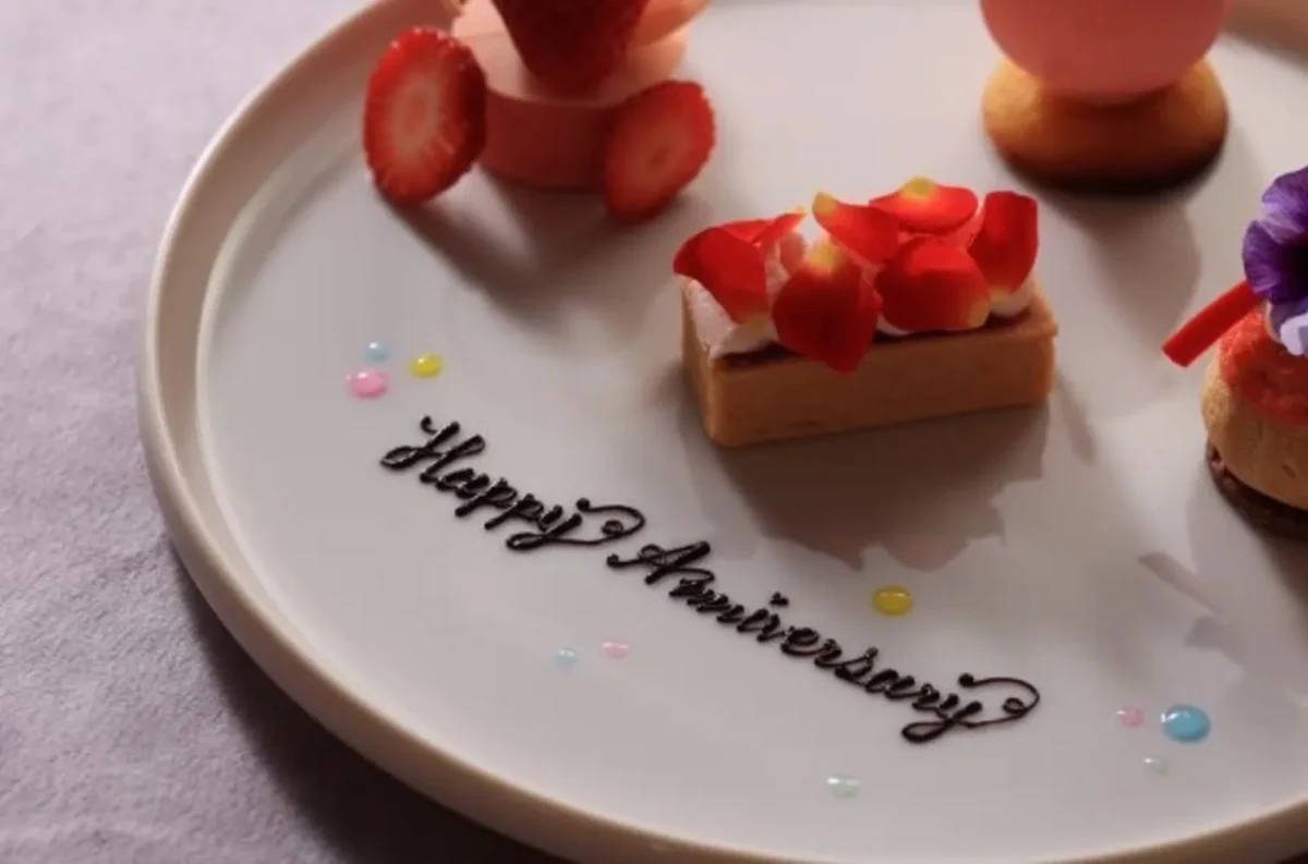 【アニバーサリーディナー】薪火グリル×記憶のスパイス　乾杯ドリンク＆メッセージ入りデザート含む全9品★川越駅直結の自然溢れる空間での写真 4