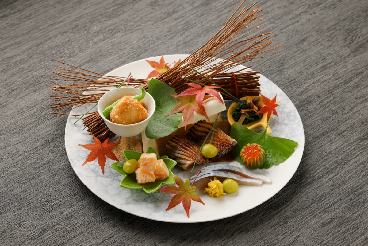 【個室確約 お食い初めプラン】有馬・老舗旅館の味を大阪北新地で堪能！お食い初め膳＋大人の方向けの豪華懐石料理～お祝い懐石～の写真 3