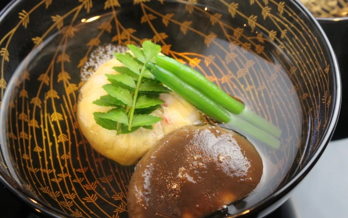 【Bコース】季節感を感じる小皿料理を含めたお料理12〜14品を楽しむおまかせコース 5