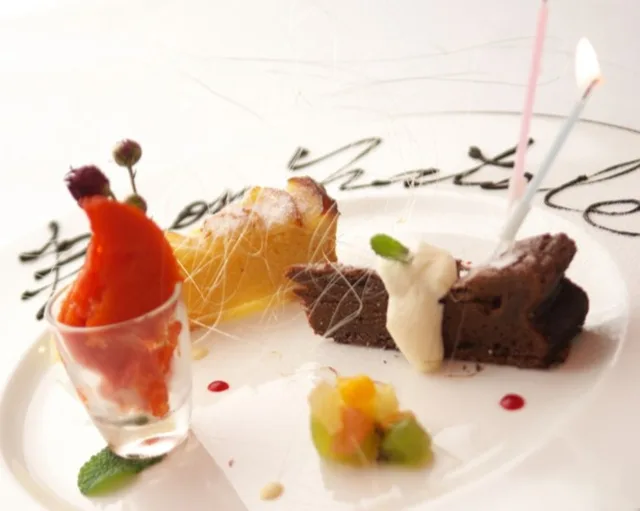乾杯スパークリング&メッセージプレートで心温まる演出