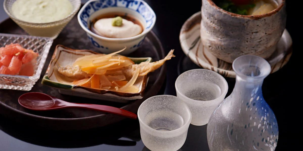 厳選日本酒やワインと創作和食の贅沢なマリアージュ | 【接待向き個室確約】南青山の隠れ家で祝う特別な夜★TV番組でも話題の「和牛と大根の塩ビーフシチュー」と土鍋ご飯の7品・創作和食コース