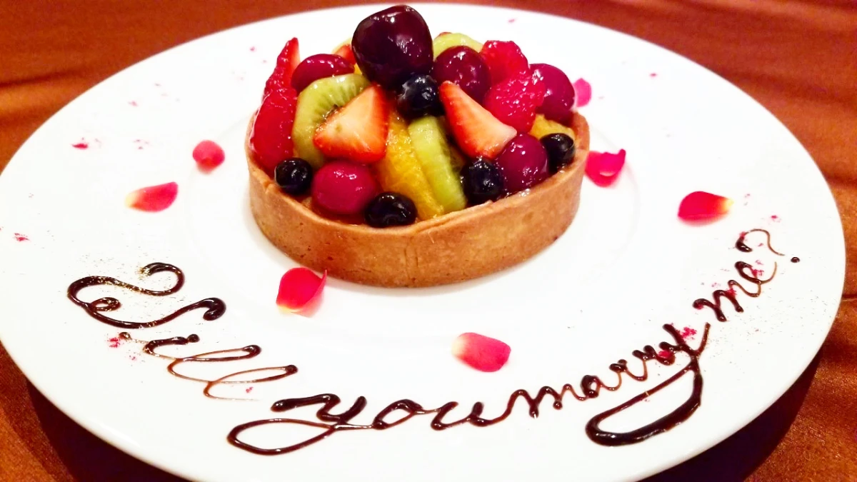 【おまかせのお花束付き＆リムジン夜景ドライブ】Wメインイタリアンディナー全6品＋乾杯ドリンク＋メッセージプレート★チャペル貸切プロポーズ★の写真 4