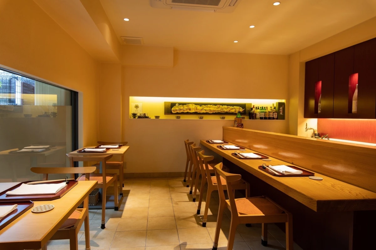 【個室選択可★アニバーサリーディナー】前菜、椀物、お魚料理、デザートなど含む贅沢懐石全8品〜本懐石コースC〜の写真 5