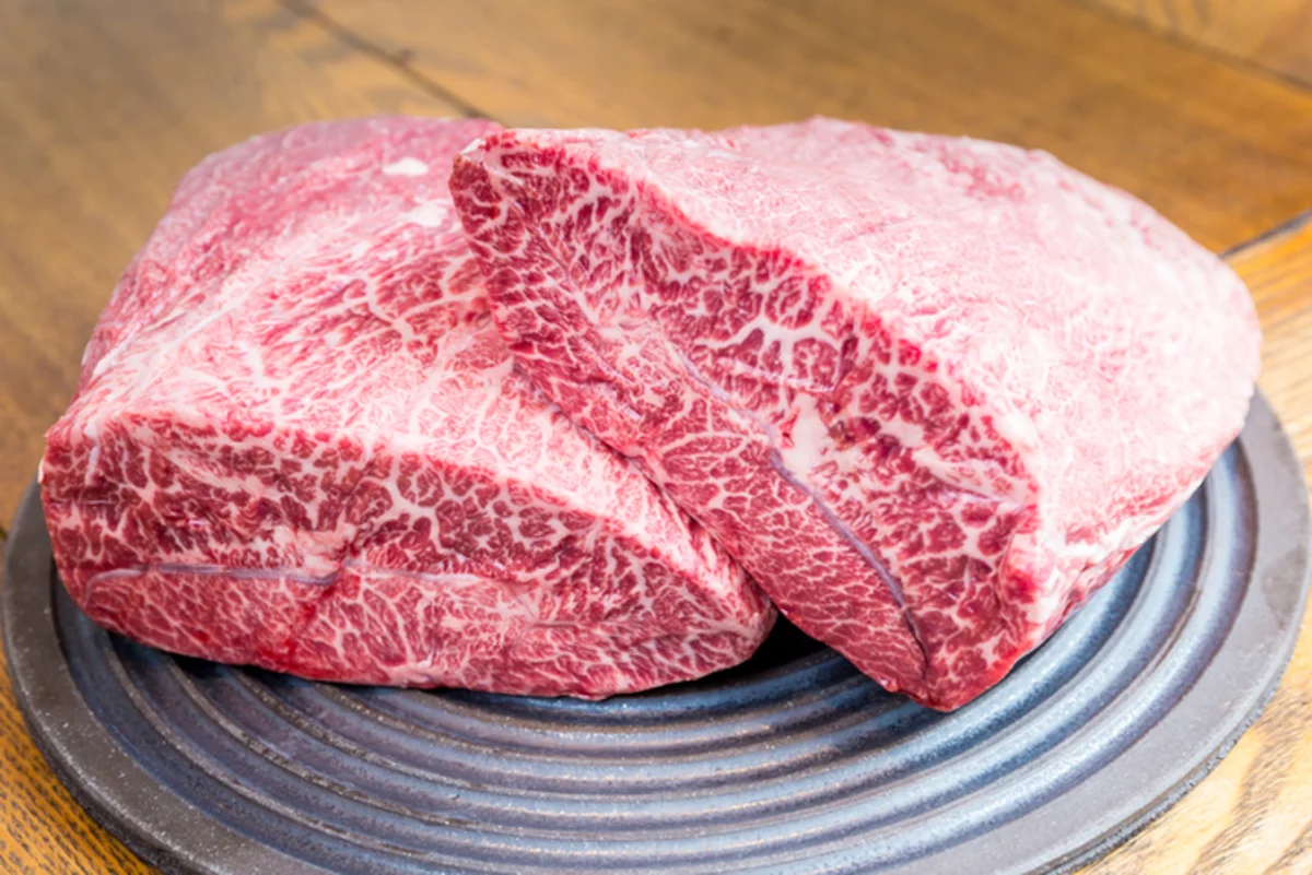 阿蘇放牧和牛と牧草牛の贅沢食べ比べ | 【個室確約／記念日・顔合わせプラン】グラスフェッドビーフを味わうこだわりの12品～アビィロード～★肥後橋であか牛・牧草牛を堪能！★