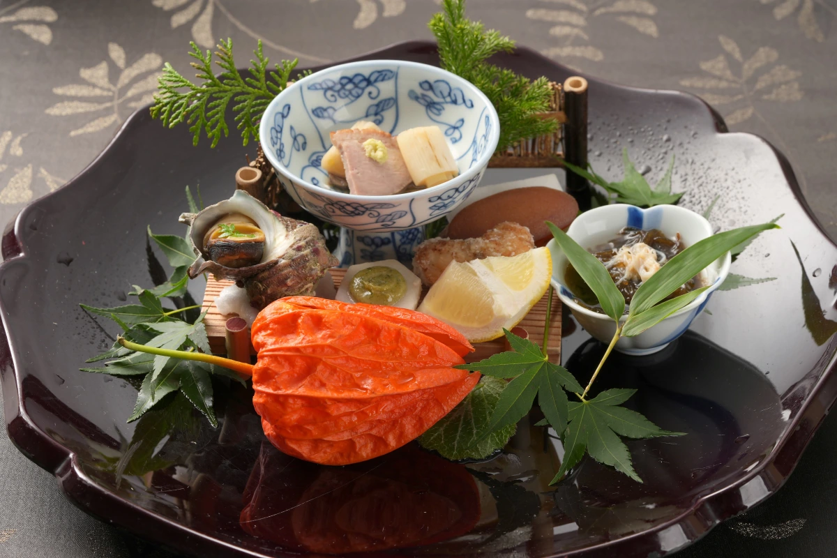 【個室確約！プレミアムアニバーサリープラン】季節を味わえる豪華全9品懐石コース★シャンパンボトル［ペリエ・ジュエ］＋メッセージ付き特製ケーキ★ 10