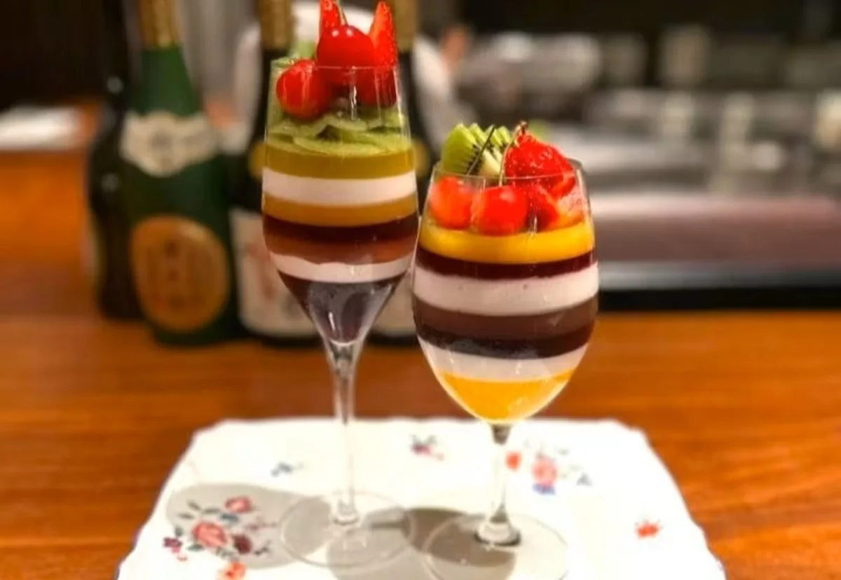 記念日にぴったり！「極泡」ブラウマイスターと特製アニバーサリーパフェでお祝い | 【アニバーサリーディナー】五感で楽しむ「独創和食」9品＋乾杯ドリンク「極泡」ブラウマイスター樽生＋アニバーサリーパフェプレート付き★伝統と革新が交差する銀座の夜