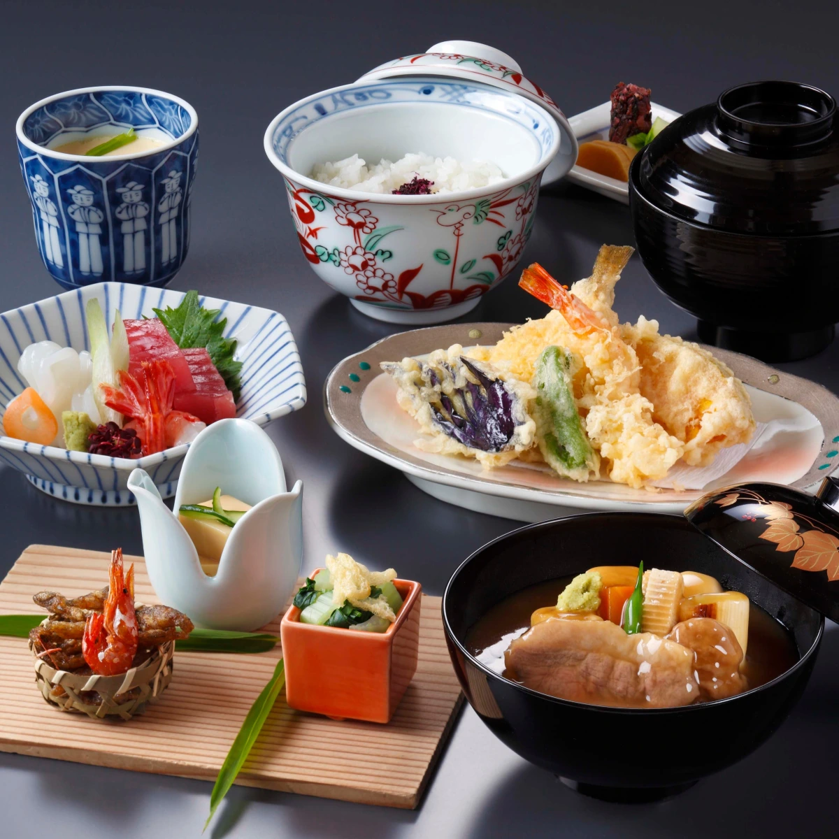 【個室も選べる!アニバーサリープラン】和牛石焼含むホテルディナー会席★乾杯ドリンク付き の写真 4