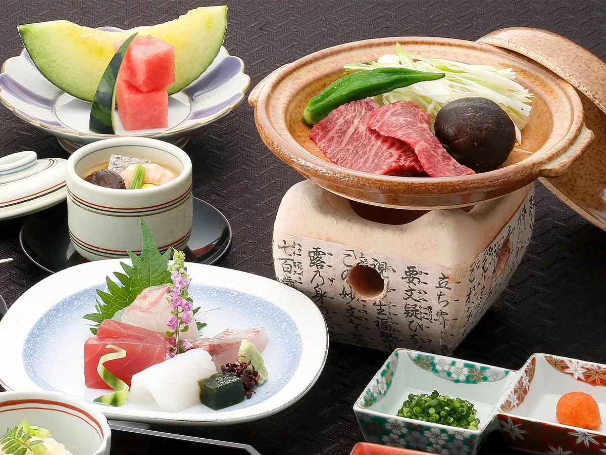 Anny限定【個室確約 プロポーズプラン】京料理の粋が詰まった全10品の懐石コース2種+乾杯スパークリング★ホテルクラウンパレス知立の和空間で誓う永遠の愛の写真 3