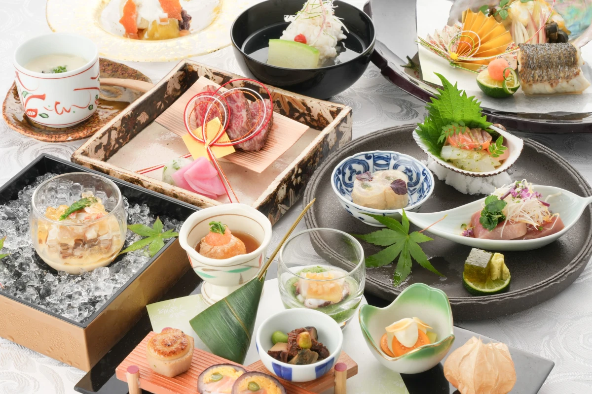 旬のこだわり食材をふんだんに使用した極上のお祝い懐石 | 【天空の個室確約/4名~20名★長寿祝いプラン】人生の節目を極上懐石で祝う~星祝コース~ 全9品★乾杯スパークリング&自家製生ケーキ付★池袋サンシャインから望む絶景と共に
