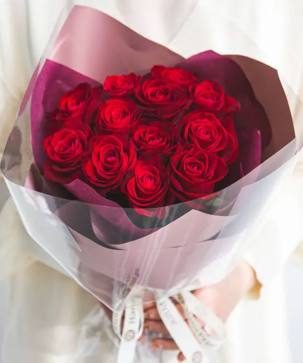 12本の薔薇の花束 / 刻印入りレザーフラワー