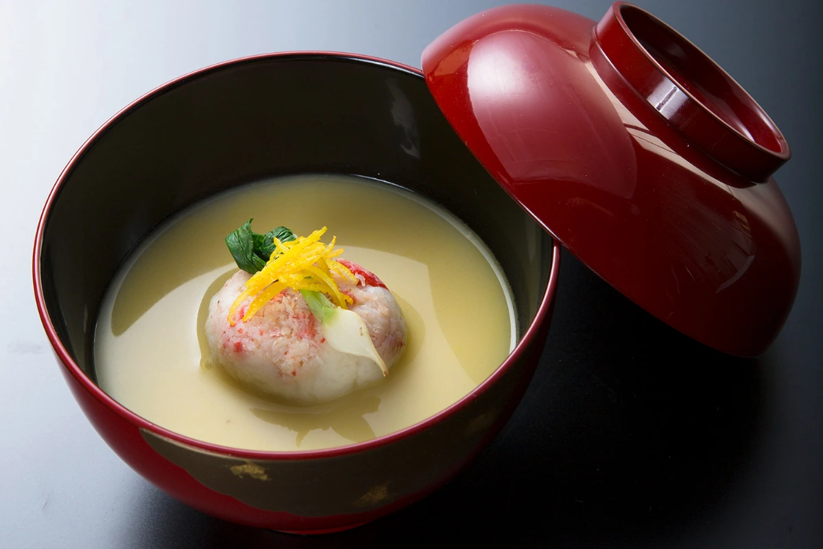 美しい和食が彩る豪華懐石コース全9品＋メッセージ付きプレート＆乾杯スパークリング 3