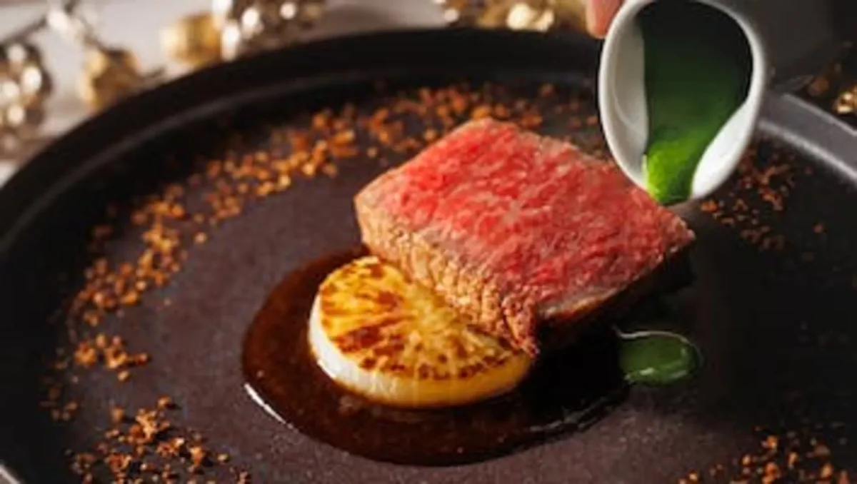 【アニバーサリープラン】五感で愉しむフランス料理全7品ランチ＋乾杯スパークリング＋バラアニバーサリーケーキ★神戸北野ホテルで記念日サプライズ★ 2